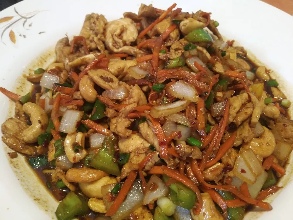 Cashew Chicken